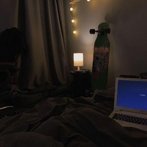 我要看三级片怎么改逼里冒精子
