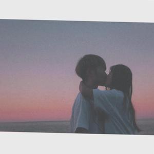 荫蒂被添得好舒服
